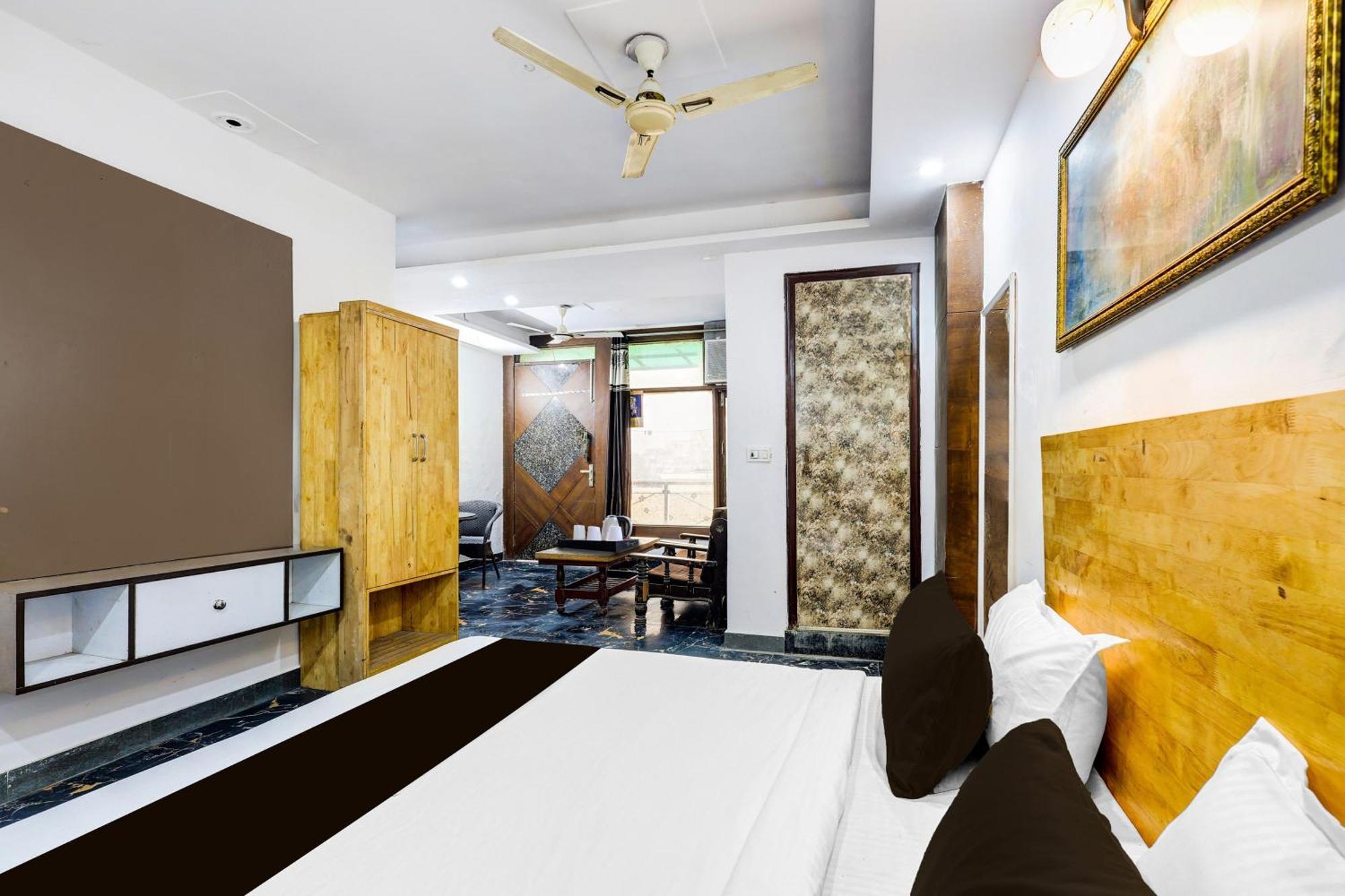 Hotel O Hari Nagar Ashram Nueva Delhi Exterior foto